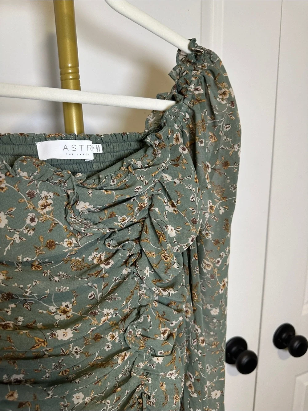 Astr Olive Green Floral Ruched Square-Neck Blouse